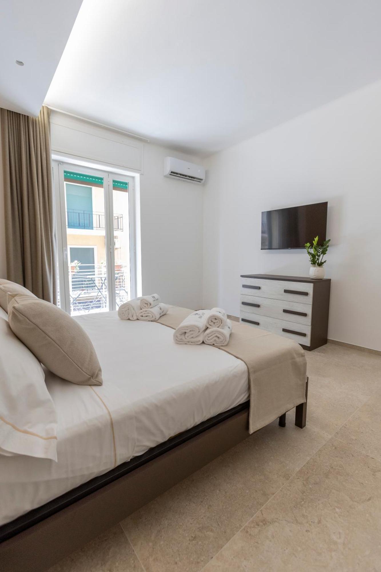 Urban Oasis Hotel Bari Luaran gambar
